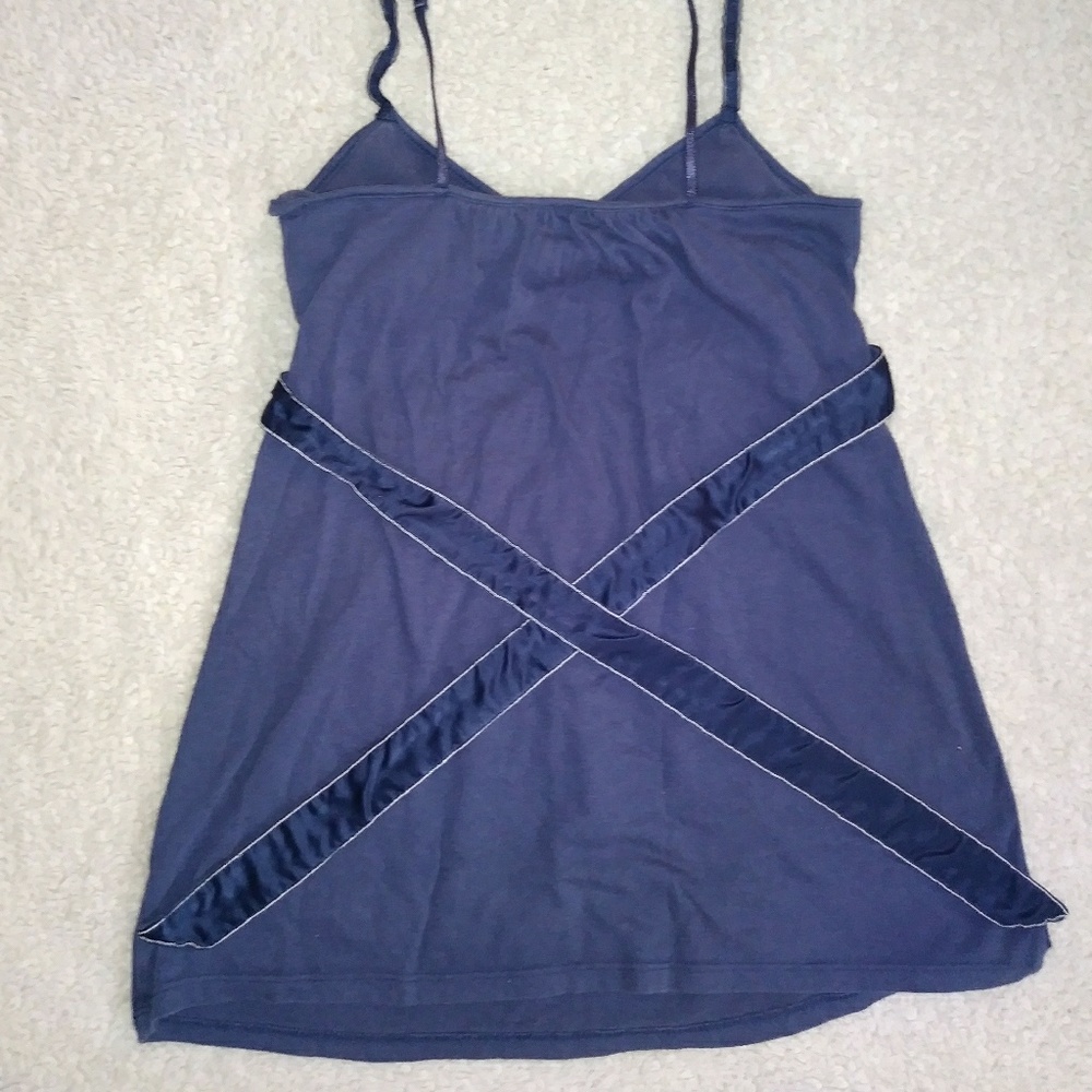 AEO Tank - Picture 4 of 8